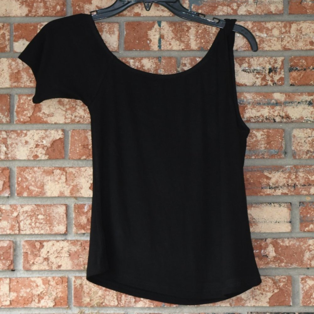 TRUTH By Republic Black Top NWT - Picture 1 of 3